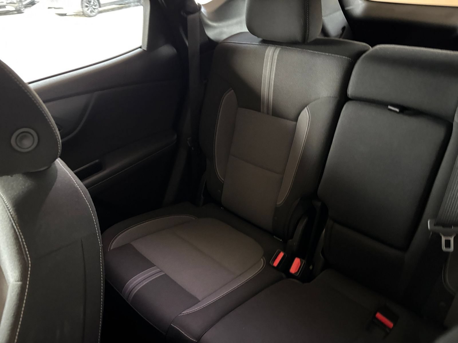 Used 2025 Chevrolet Blazer LT FWD image 41