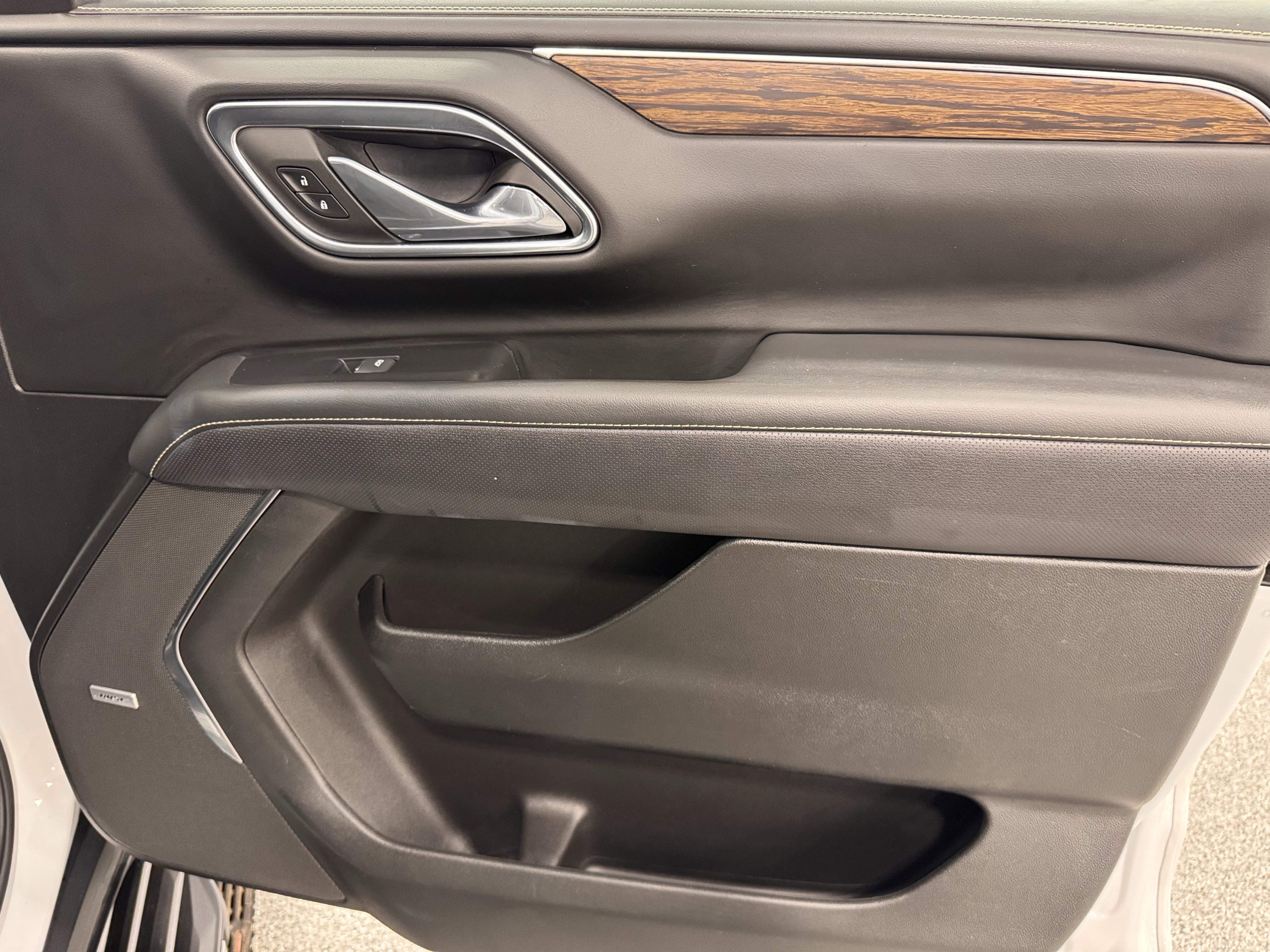 Used 2023 Chevrolet Tahoe Premier RWD image 27