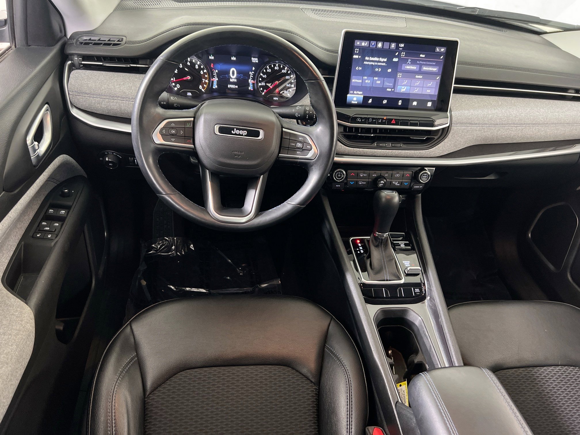 Used 2022 Jeep Compass Latitude w/ Convenience Group AWD/4WD image 21