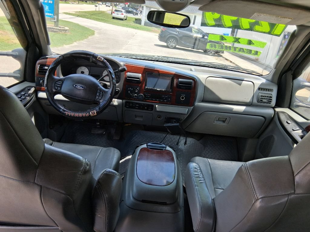 Used 2008 Ford F350 Lariat AWD/4WD image 11