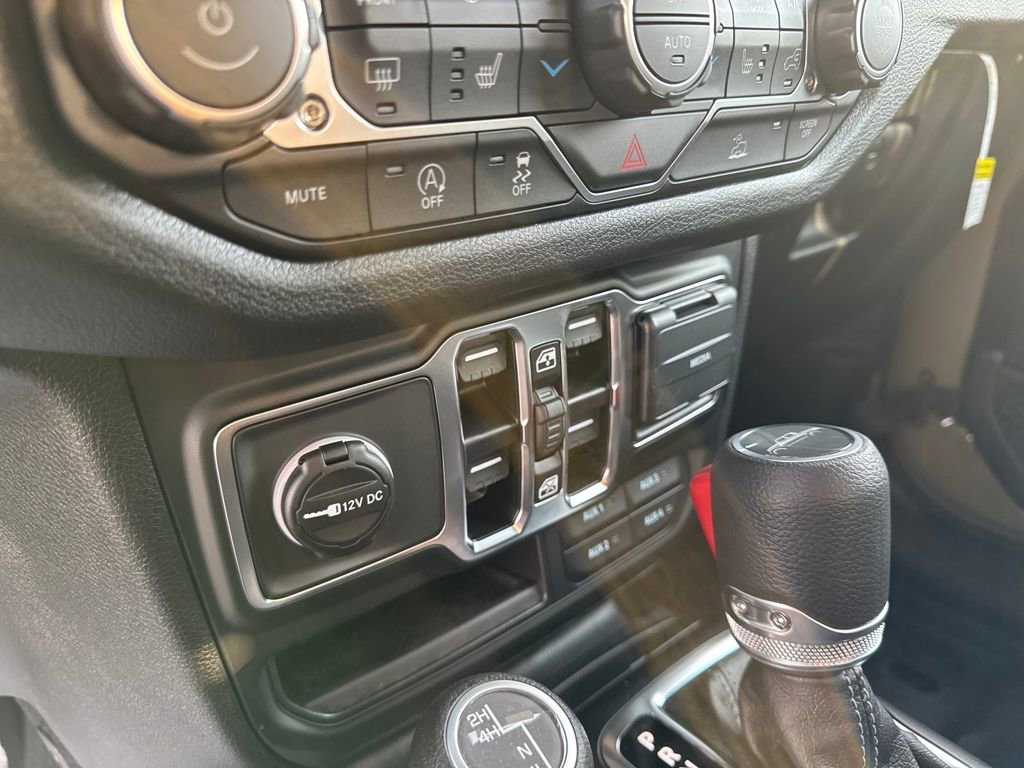 New 2025 Jeep Gladiator Sport w/ Dual Top Group image 11