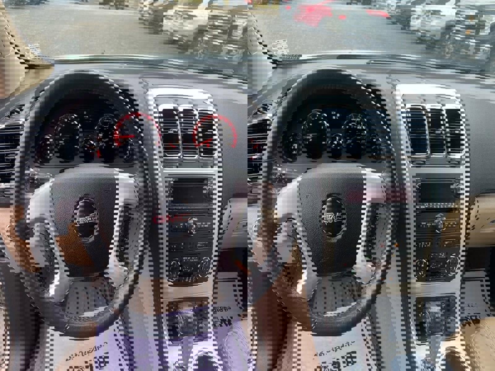 Used 2011 GMC Acadia SLT image 10