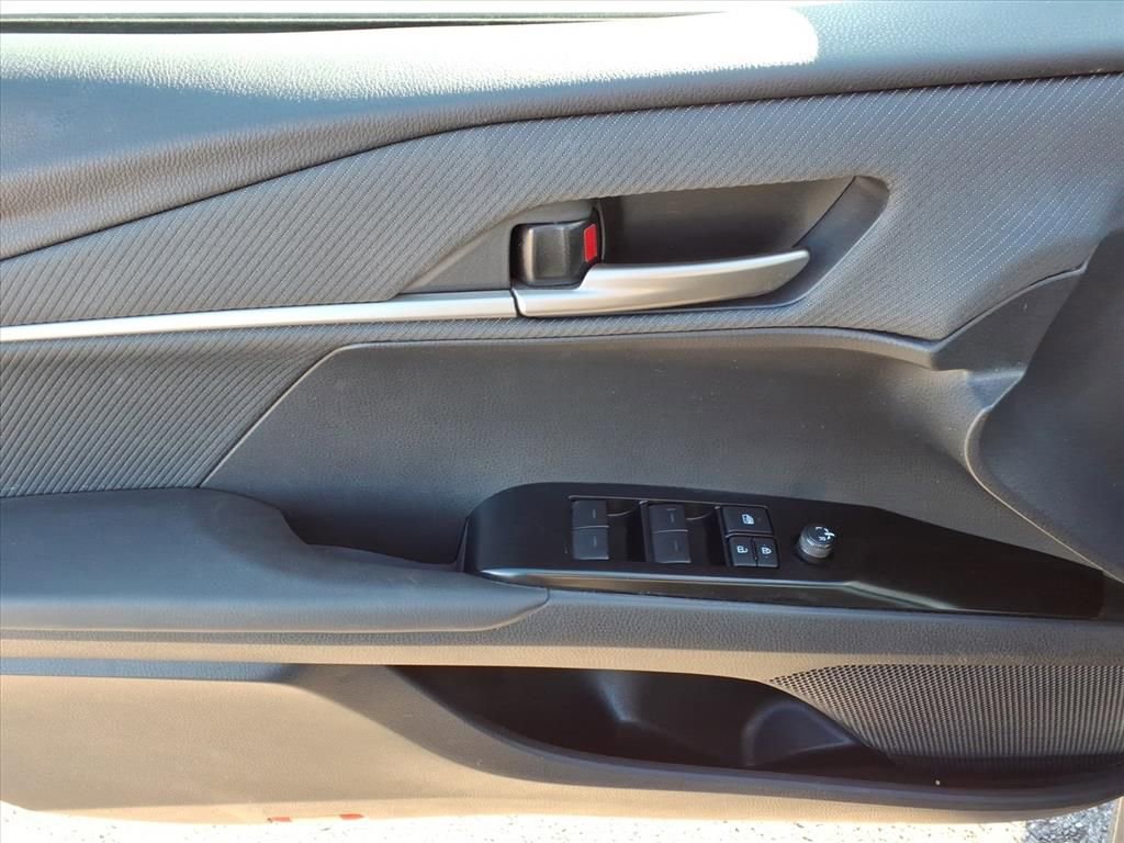 Certified 2025 Toyota Camry SE image 13