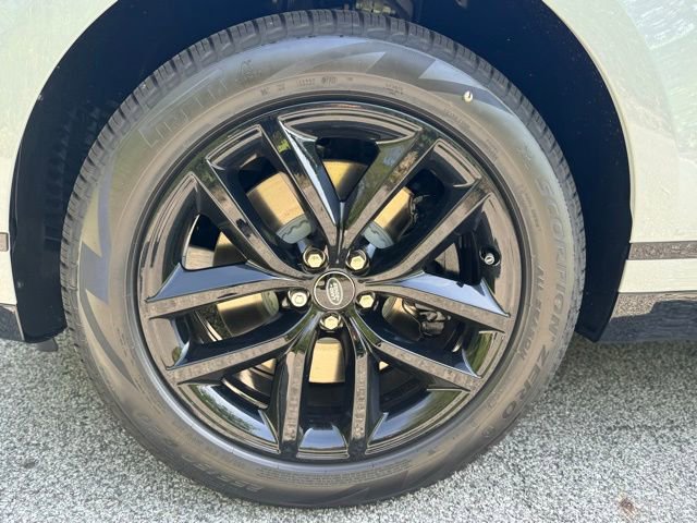 New 2026 Land Rover Range Rover Velar Belgravia AWD/4WD image 2