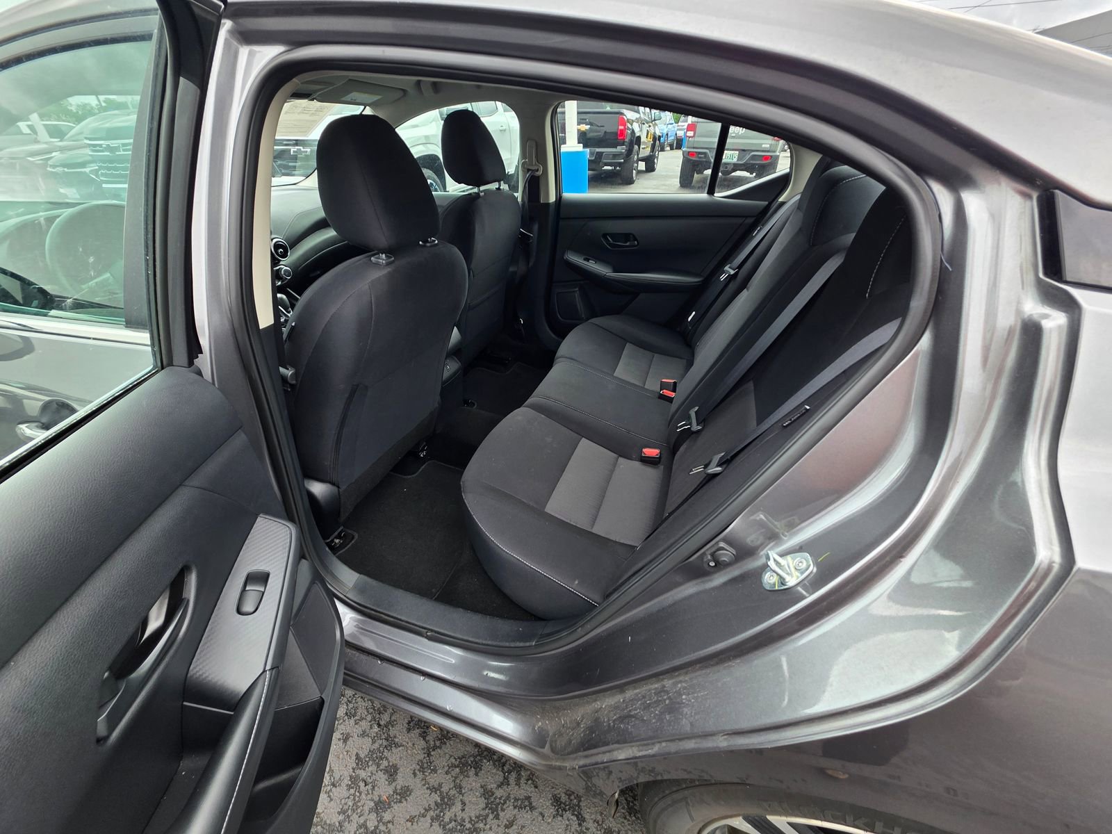 Used 2024 Nissan Sentra SV FWD image 13