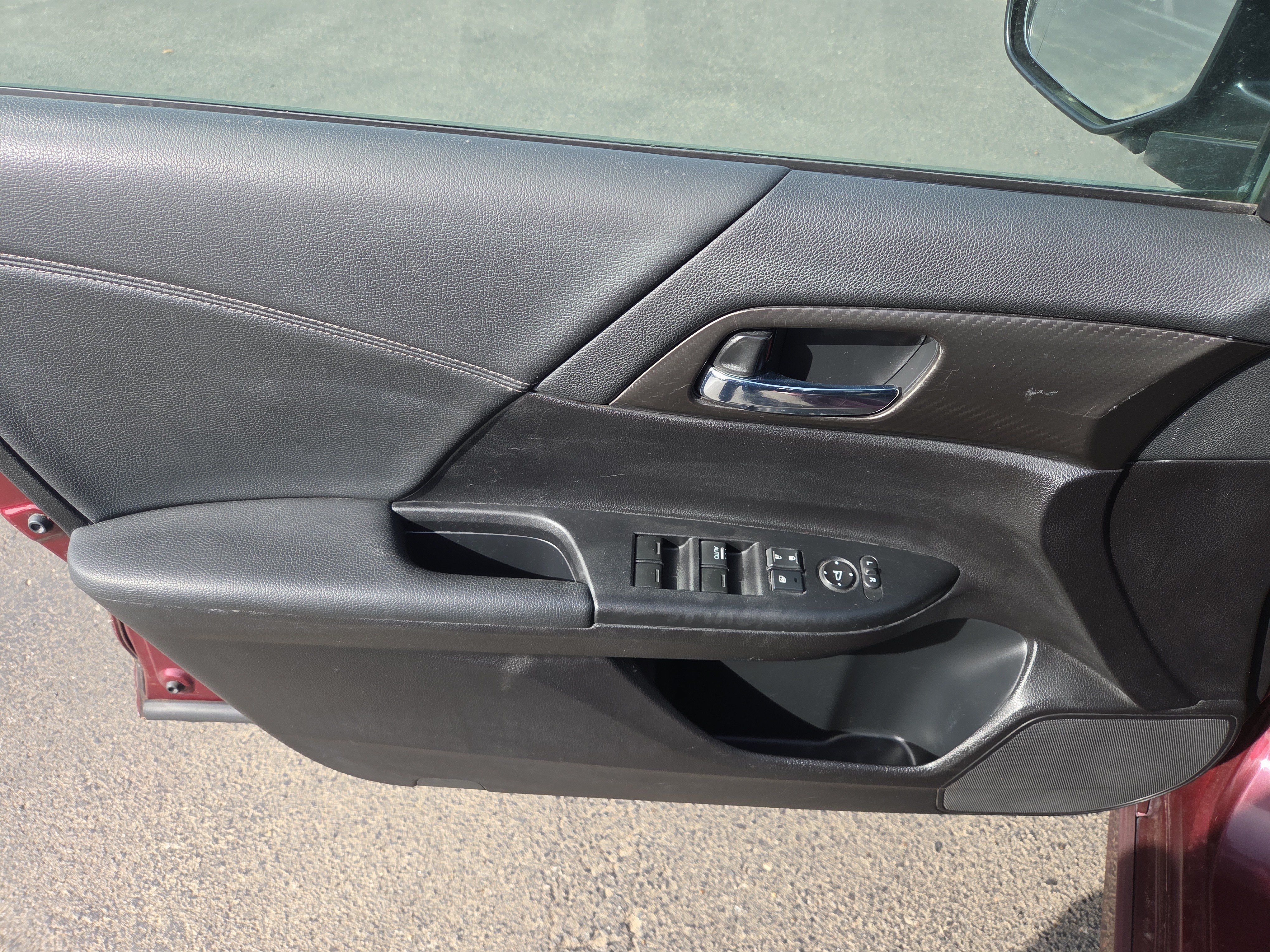 Used 2016 Honda Accord Sport image 11