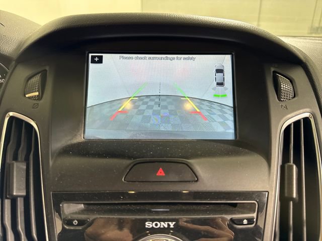 Used 2017 Ford Focus SEL w/ Cold Weather Package FWD image 29