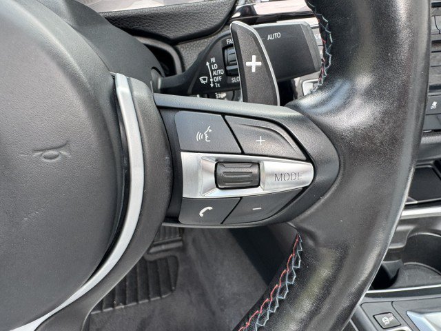 Used 2018 BMW M4 Convertible RWD image 14