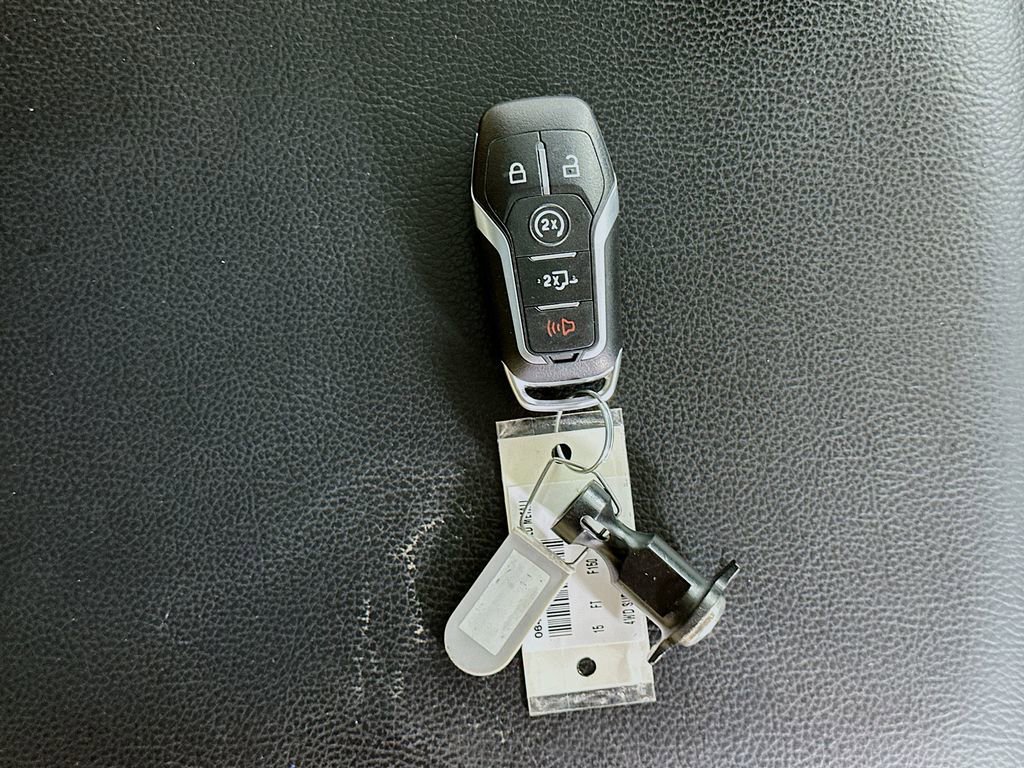 Used 2015 Ford F150 Lariat AWD/4WD image 34