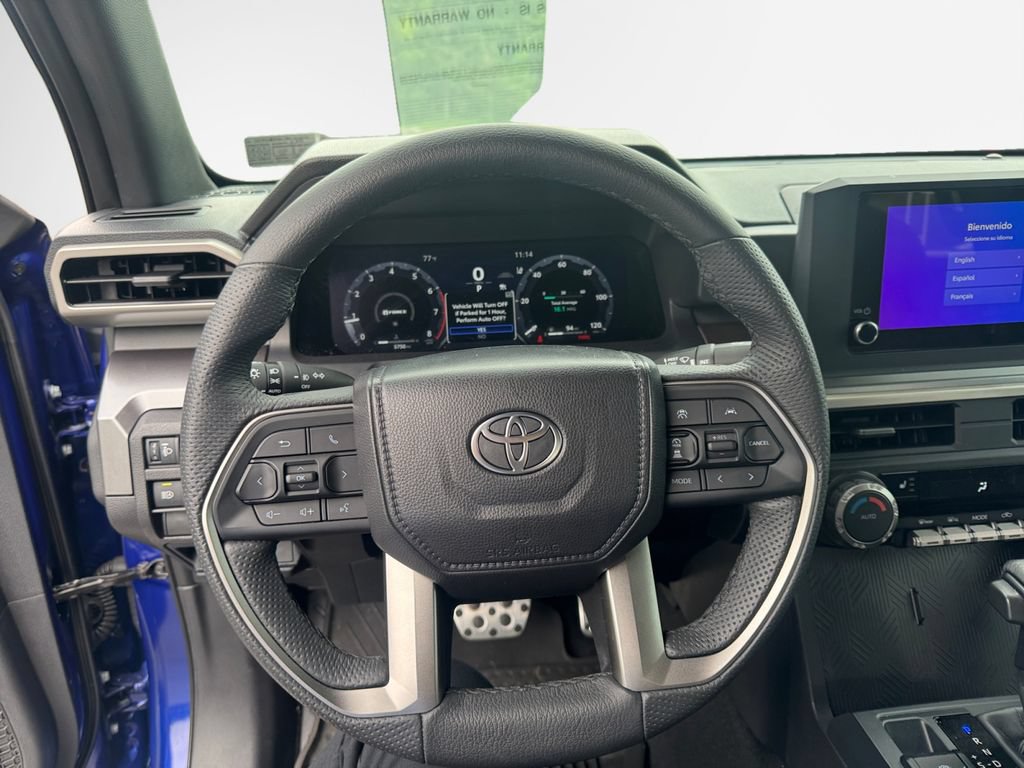 Used 2025 Toyota Tacoma TRD Sport AWD/4WD image 14