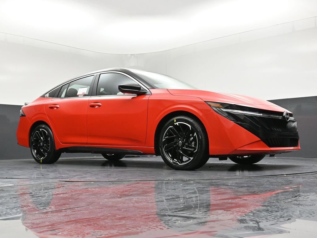 New 2026 Nissan Sentra SR w/ Floor Mat Package FWD image 27