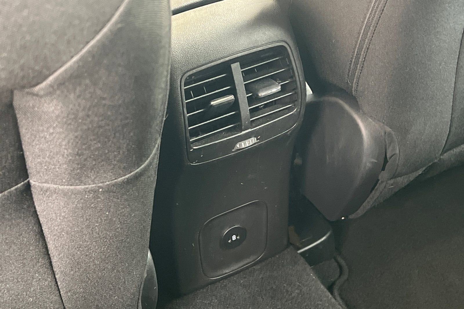 Used 2025 Ford Escape Active image 17