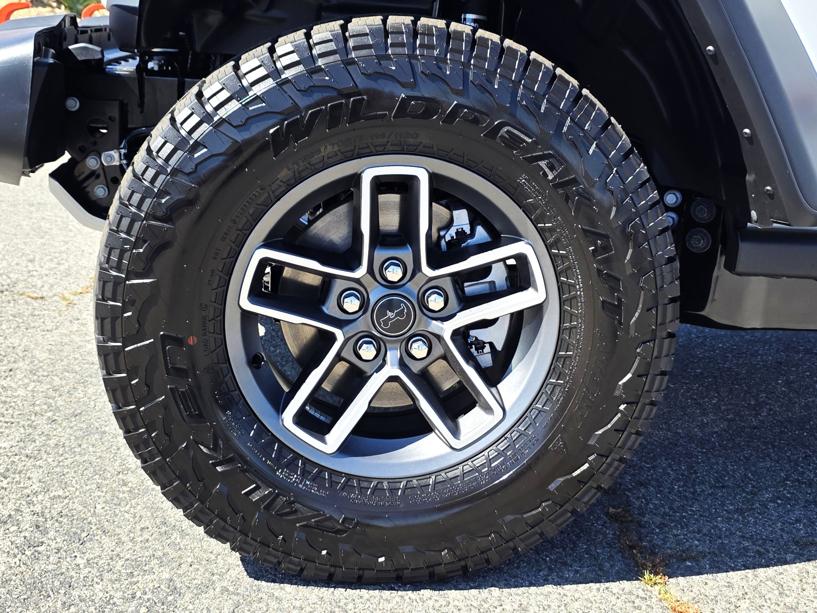 New 2026 Jeep Gladiator Mojave image 9