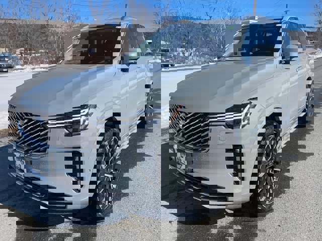 New 2026 Volvo XC90 B6 Ultra w/ Protection Package image 1