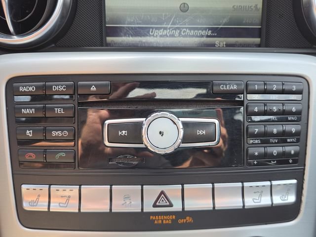Used 2015 Mercedes-Benz SLK 250 w/ Premium Package image 8