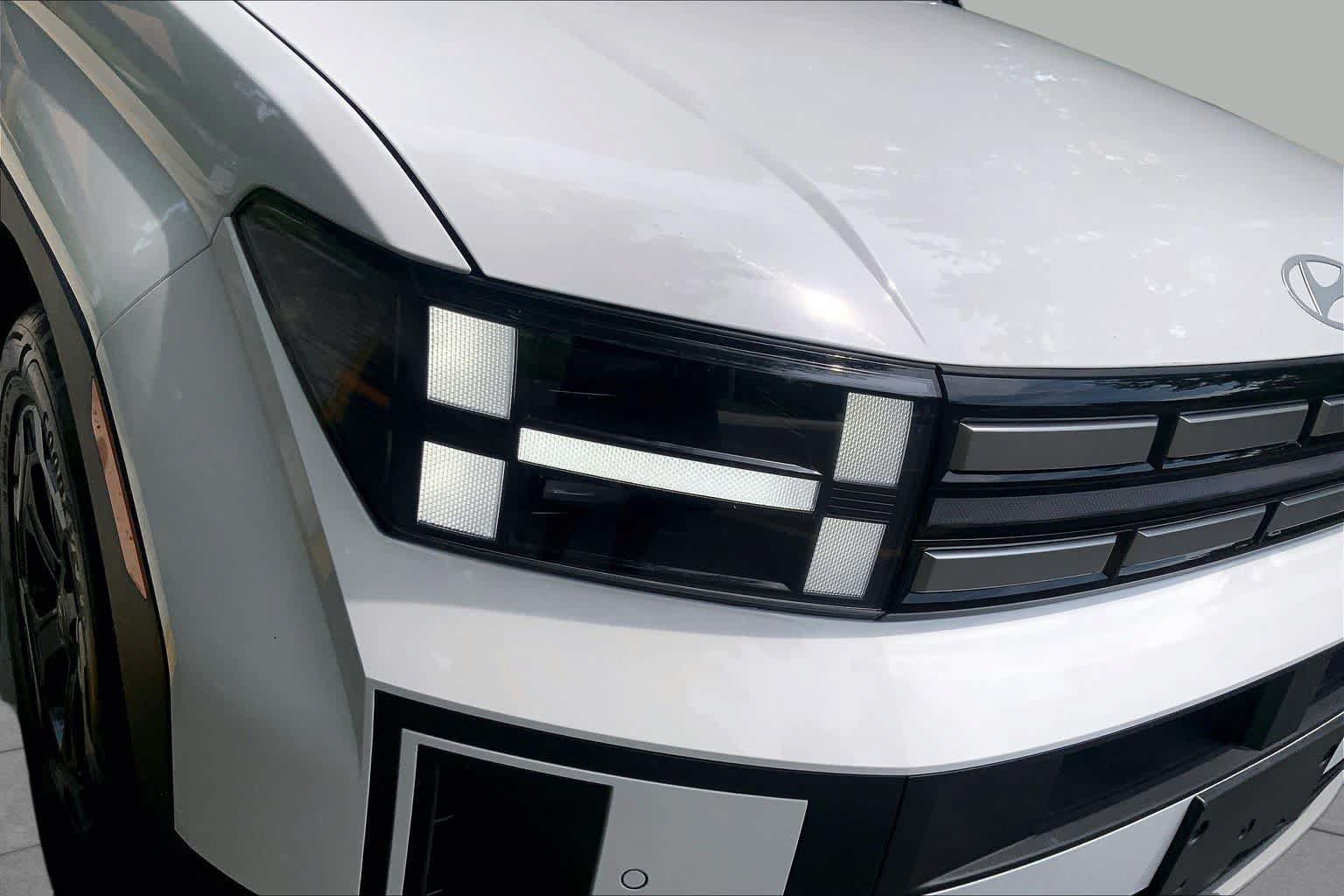 Used 2026 Hyundai Santa Fe SEL AWD/4WD image 26