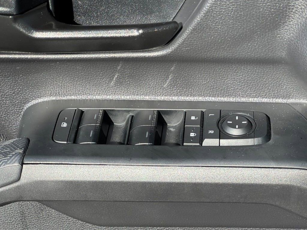 Certified 2025 Toyota Tacoma SR5 image 24