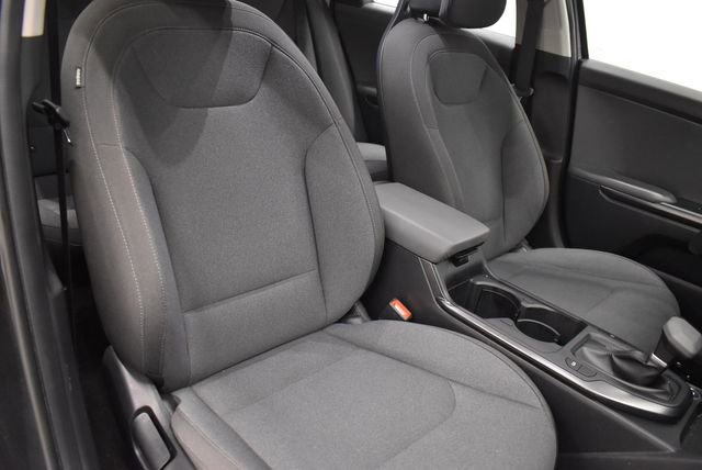 Used 2025 Kia K4 FWD image 6