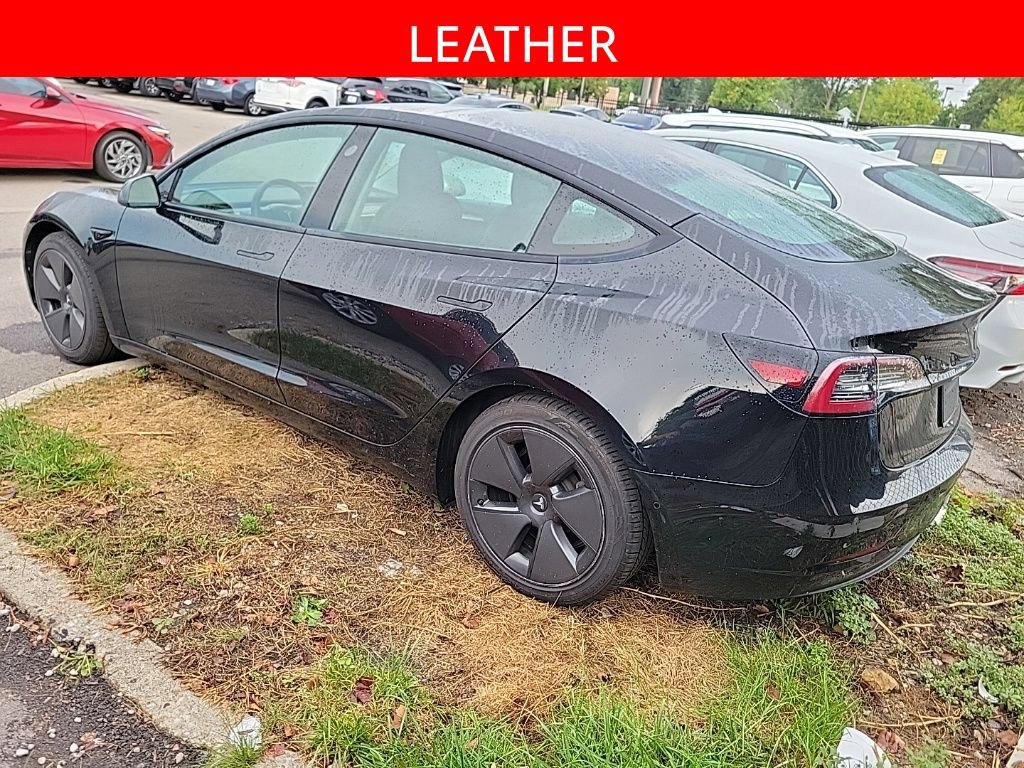 Used 2021 Tesla Model 3 Standard Range Plus RWD image 4
