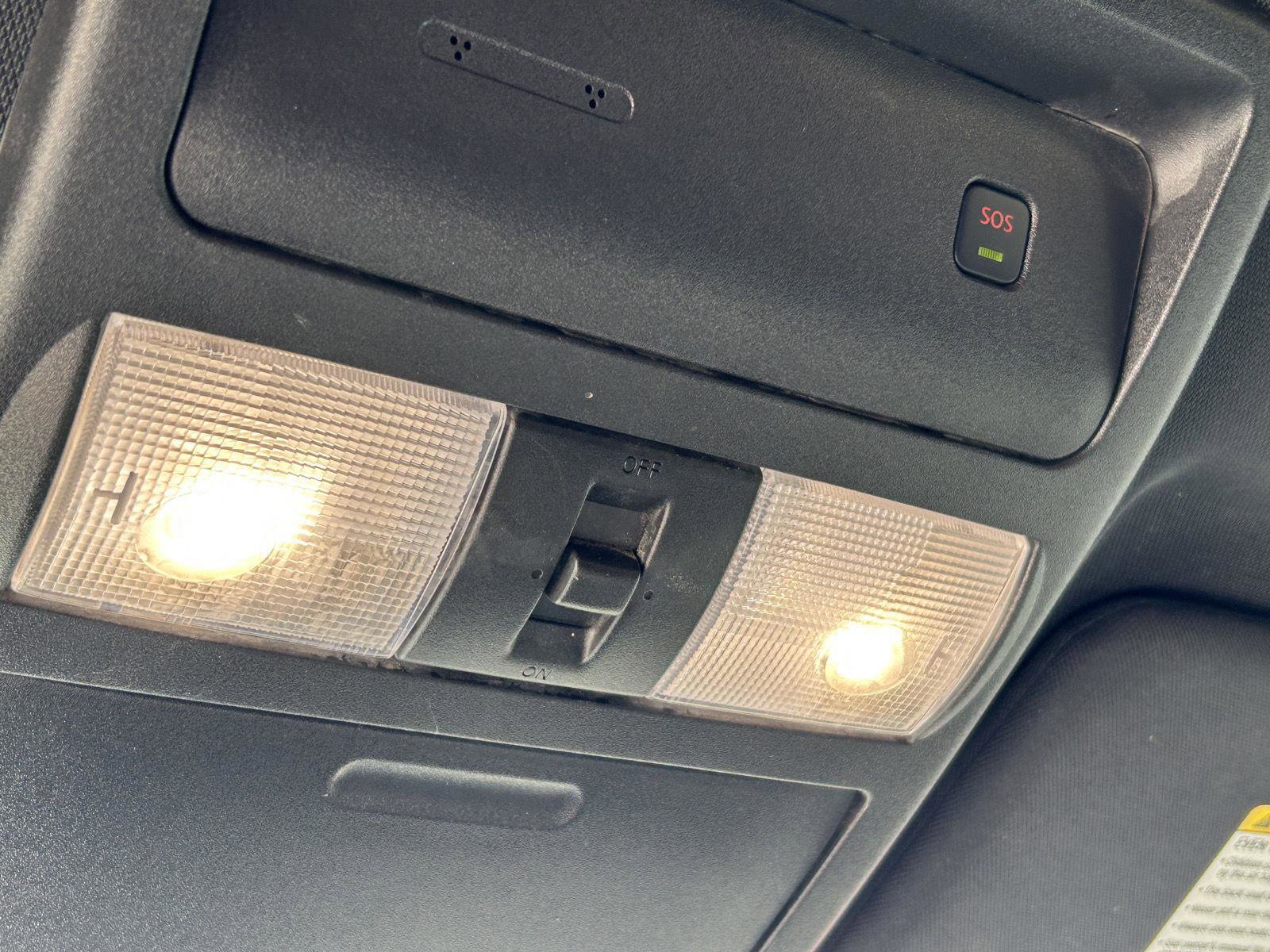 Used 2022 Nissan Frontier PRO-4X image 36