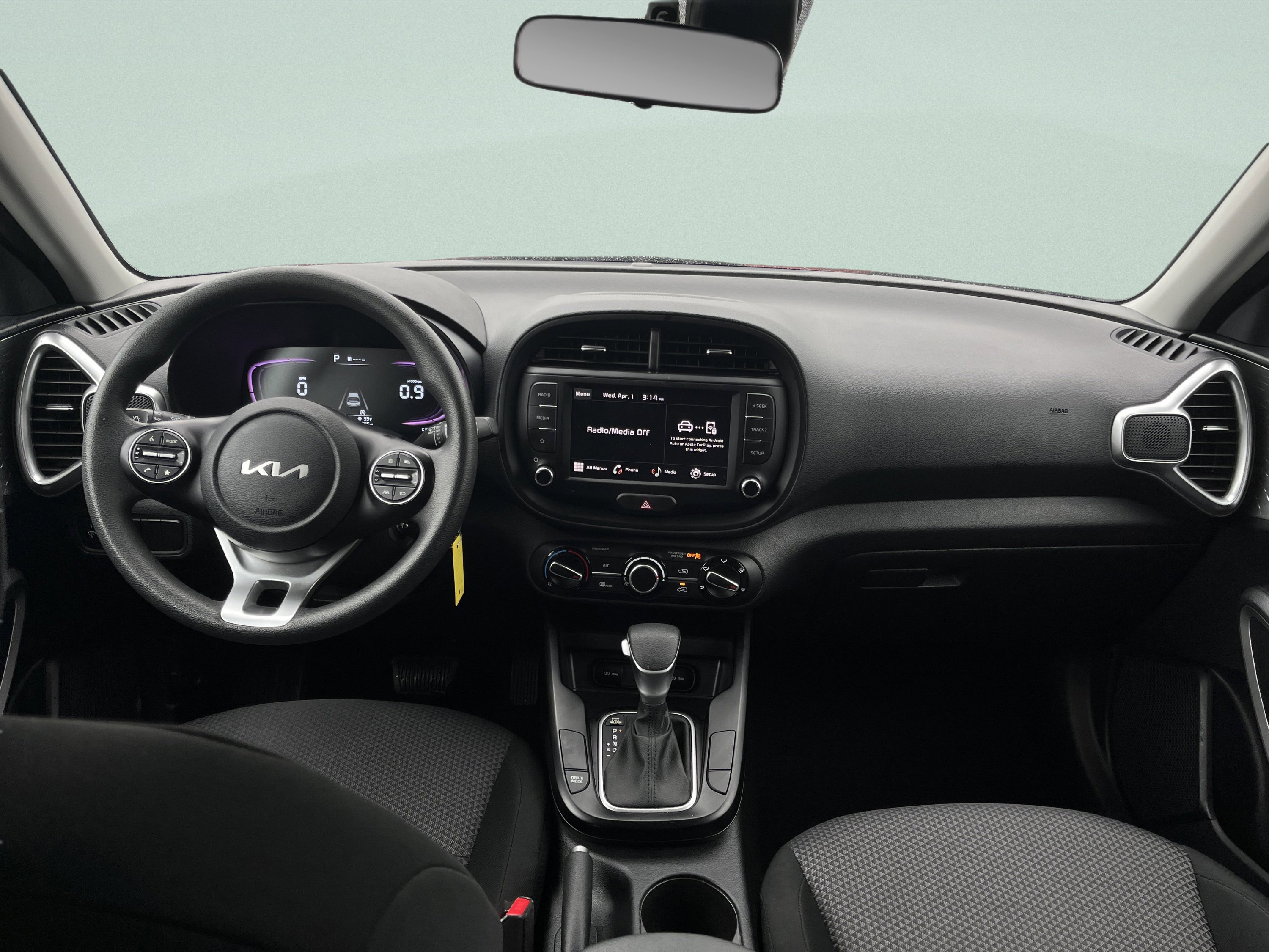 Used 2025 Kia Soul LX FWD image 25
