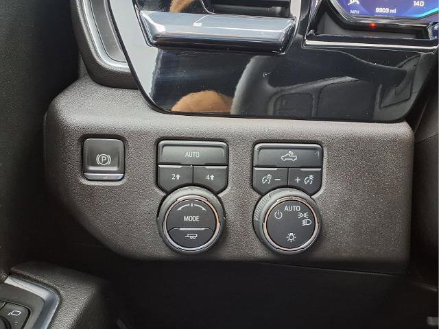 Used 2024 Chevrolet Silverado 1500 LT image 14