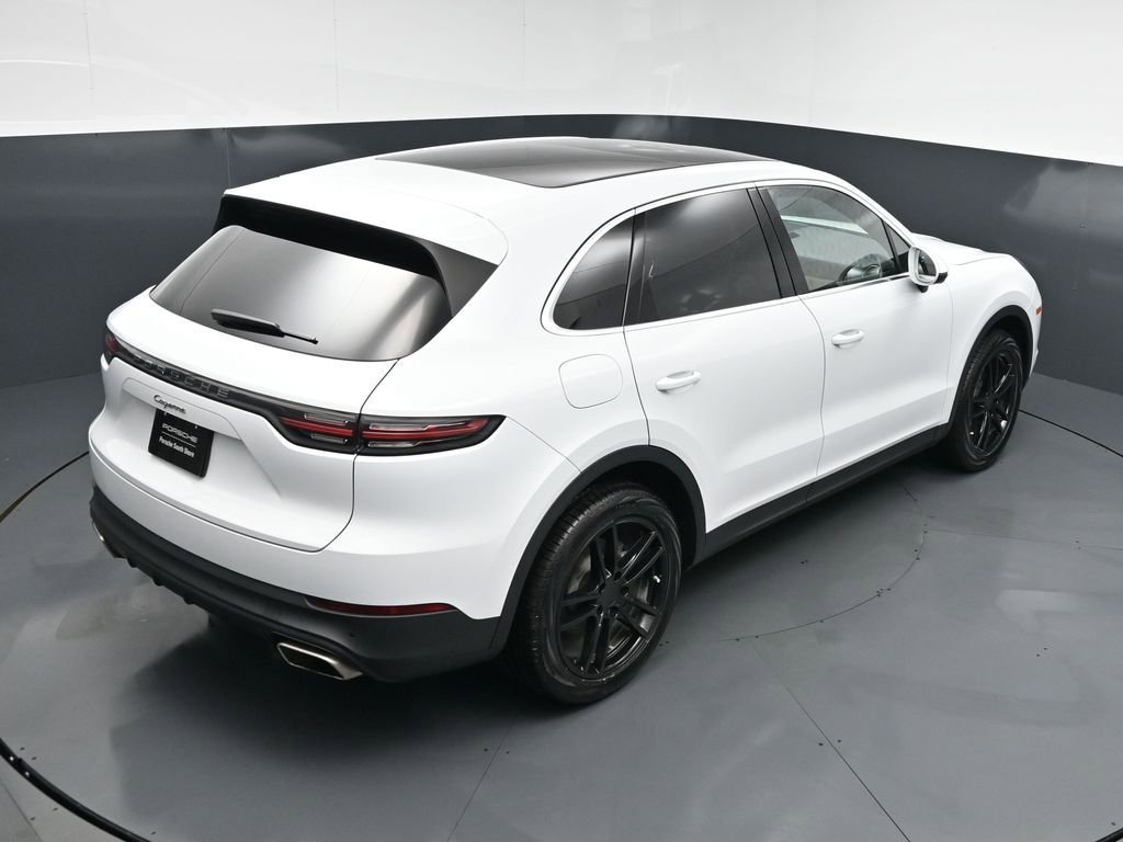 Certified 2023 Porsche Cayenne AWD/4WD image 19