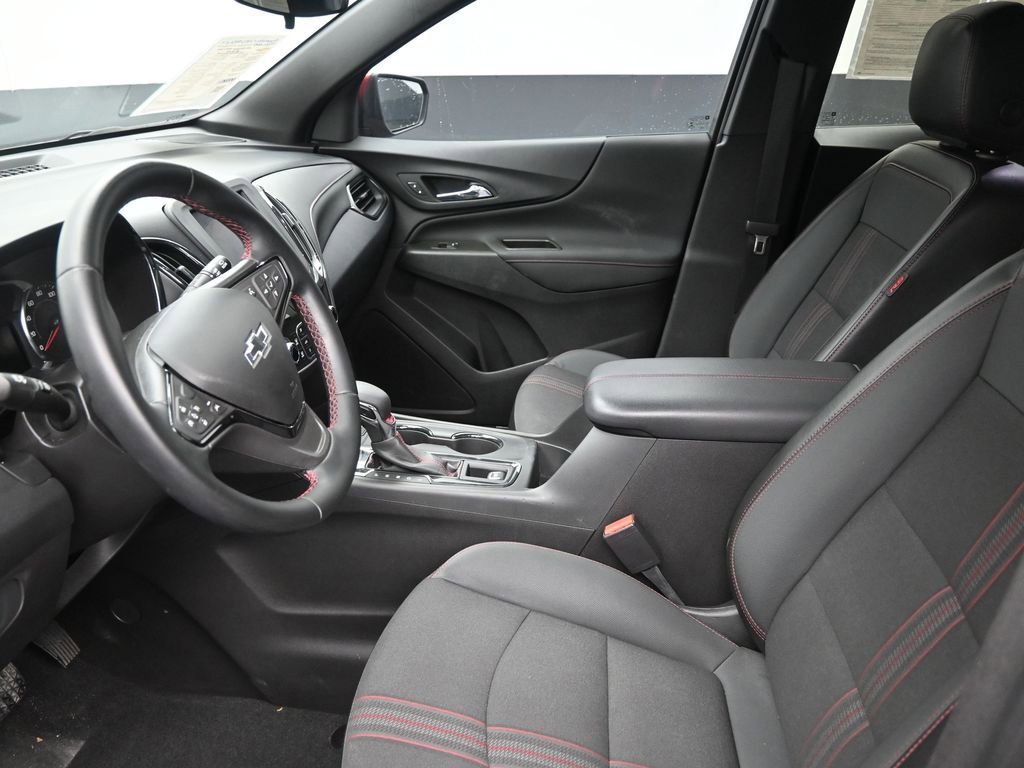 Used 2023 Chevrolet Equinox RS image 11