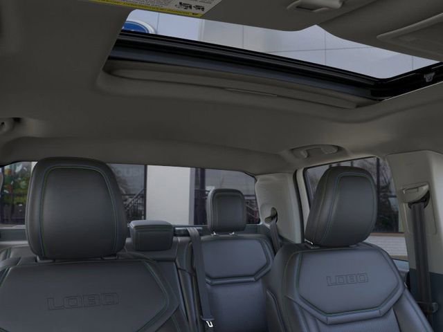 New 2025 Ford Maverick Lobo AWD/4WD image 12