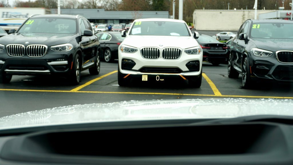 Used 2024 BMW 430i xDrive Coupe w/ Premium Package image 17