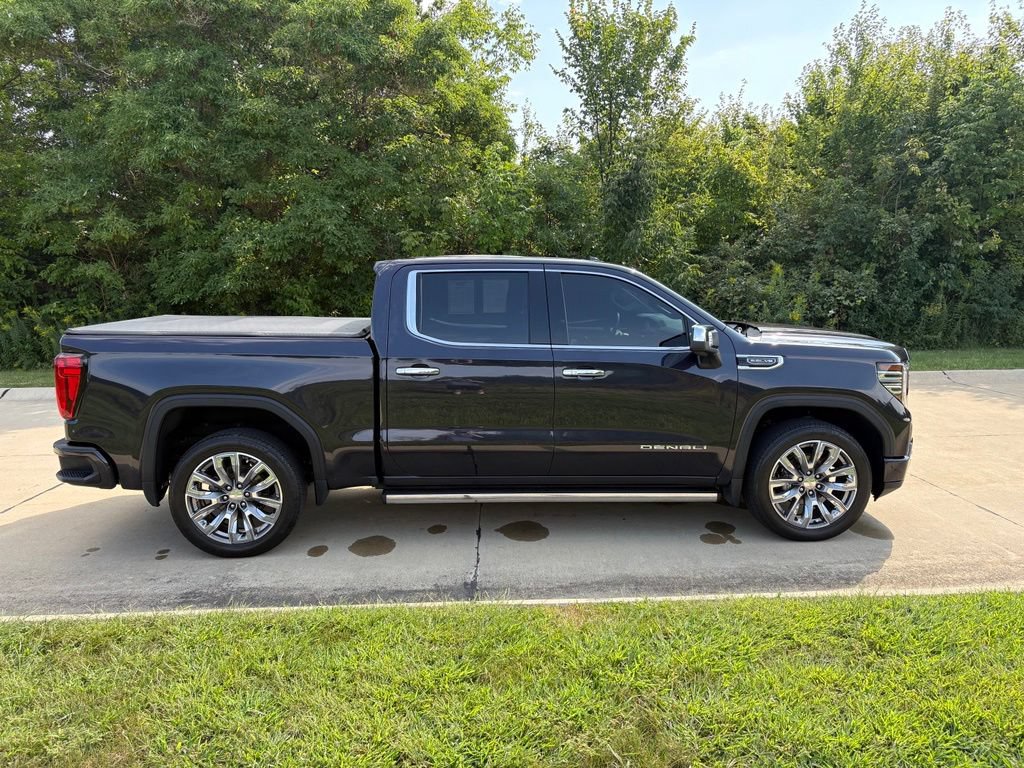 Used 2023 GMC Sierra 1500 Denali w/ Denali Reserve Package AWD/4WD image 10