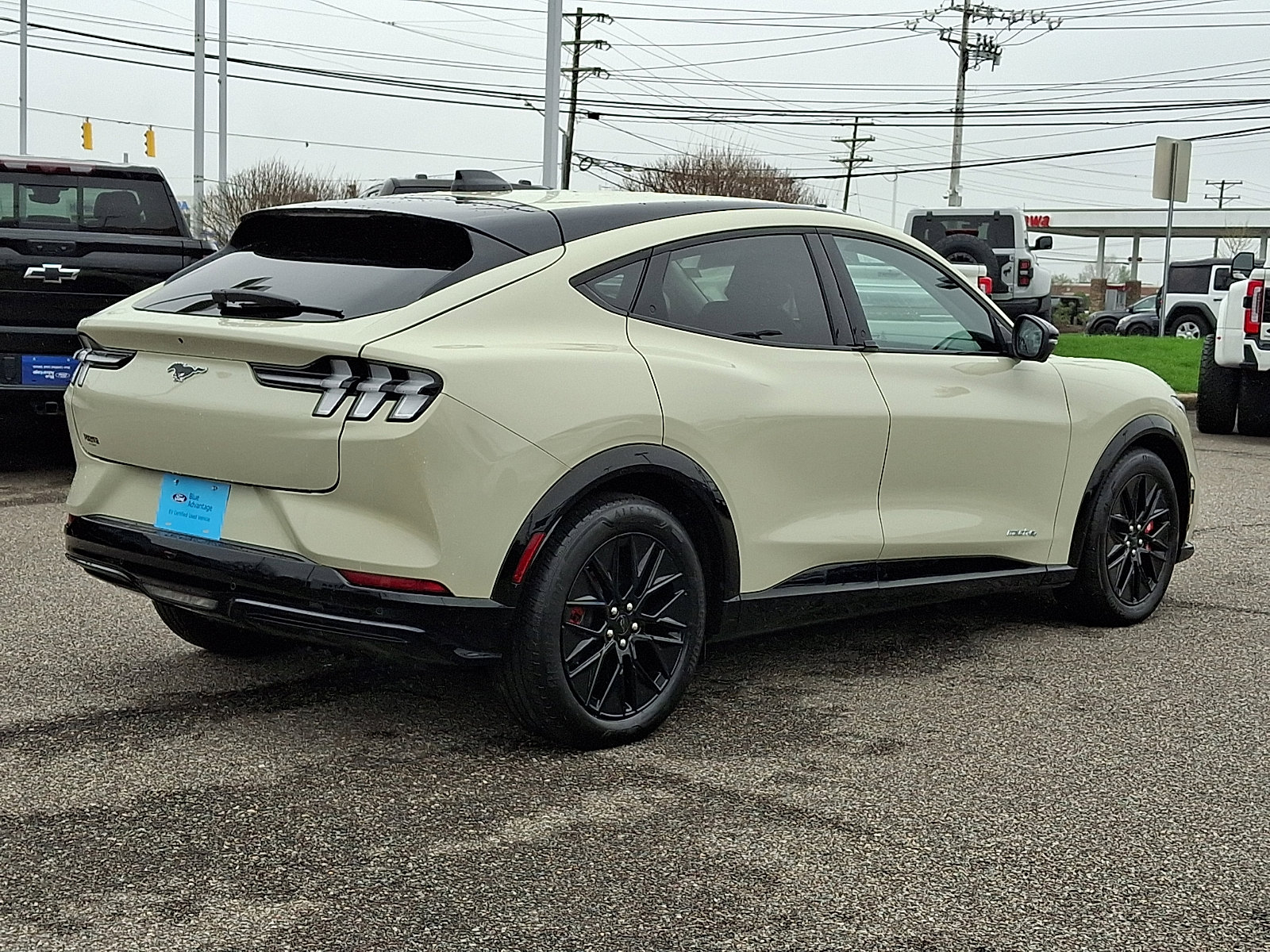 Certified 2025 Ford Mustang Mach-E Premium w/ Sport Appearance Package image 11