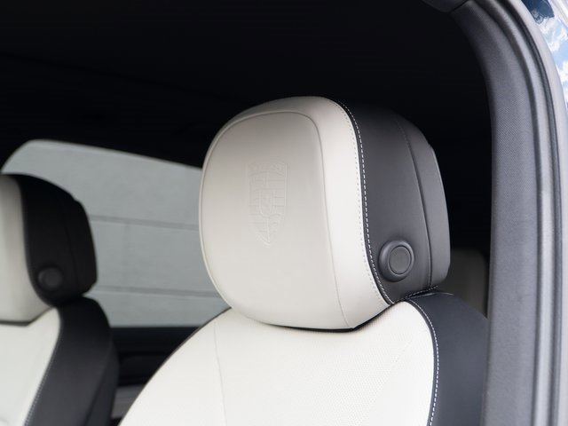 New 2026 Porsche Cayenne S image 19