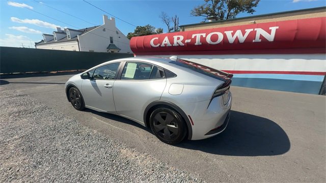 Used 2023 Toyota Prius Prime Premium image 6
