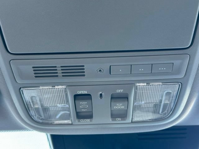 Used 2022 Honda CR-V Touring image 42