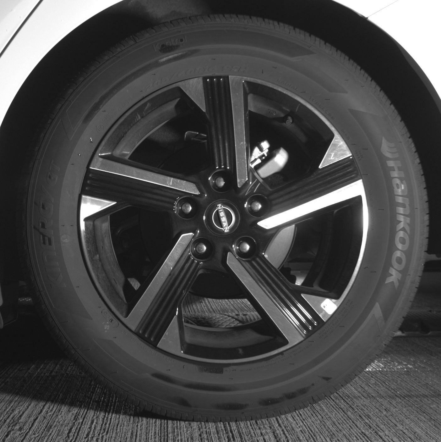 Used 2025 Nissan Sentra SV image 14