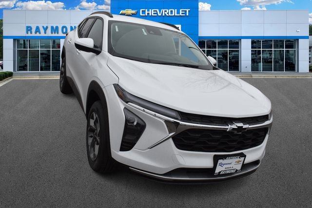 New 2026 Chevrolet Trax LT w/ Driver Confidence Package image 10