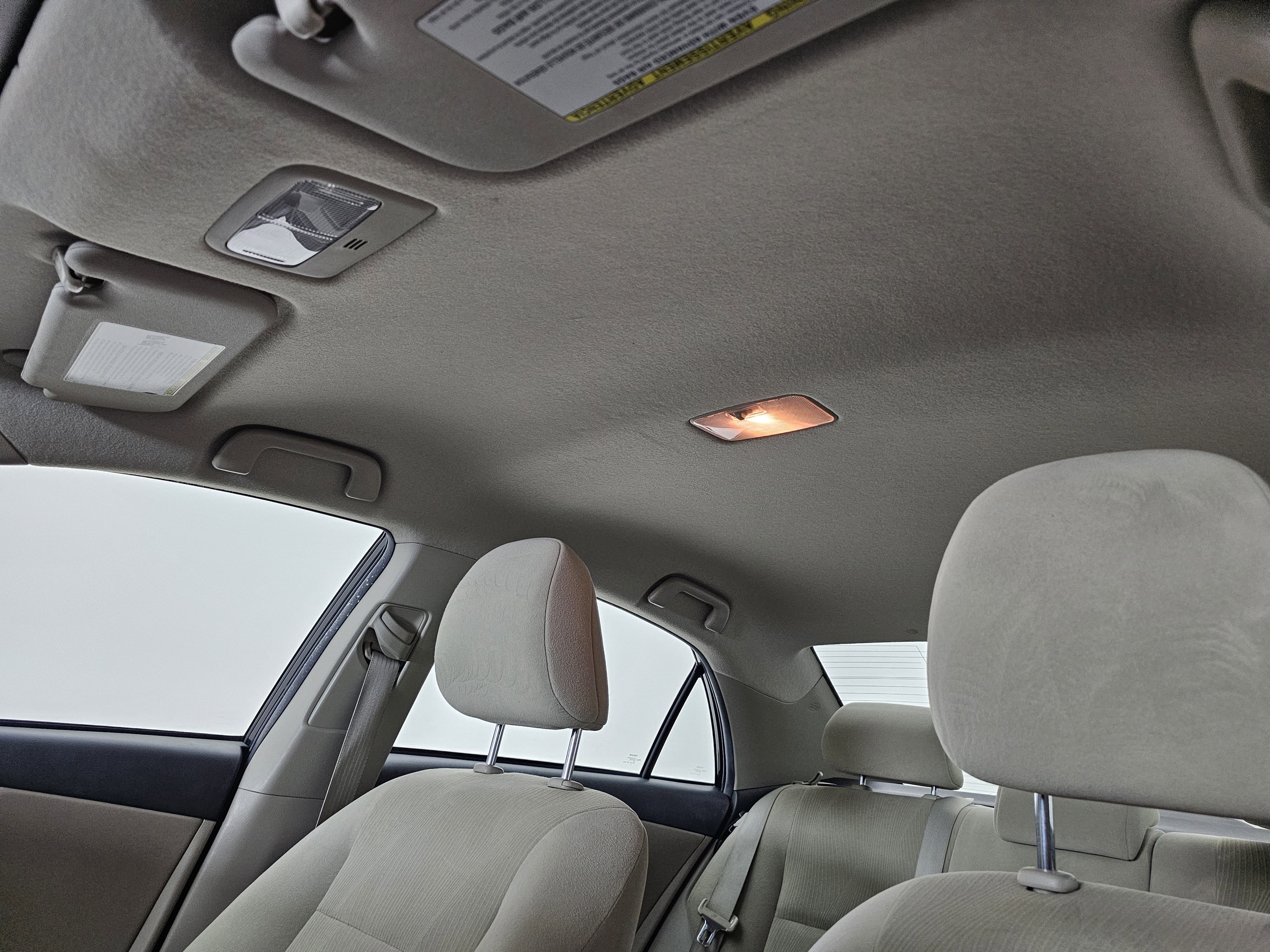 Used 2013 Toyota Corolla LE image 11