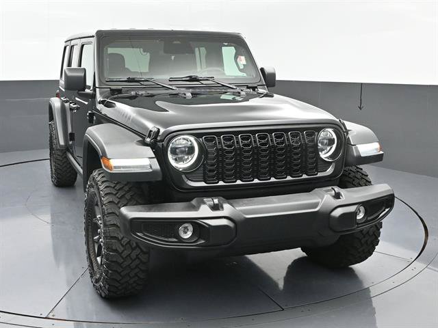 Used 2025 Jeep Wrangler Unlimited Sport AWD/4WD image 3