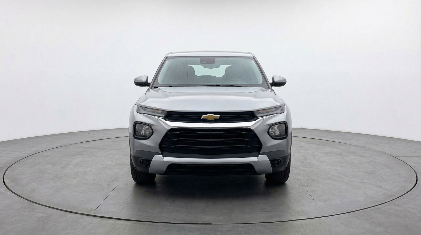 Used 2025 Chevrolet TrailBlazer LT AWD/4WD image 2