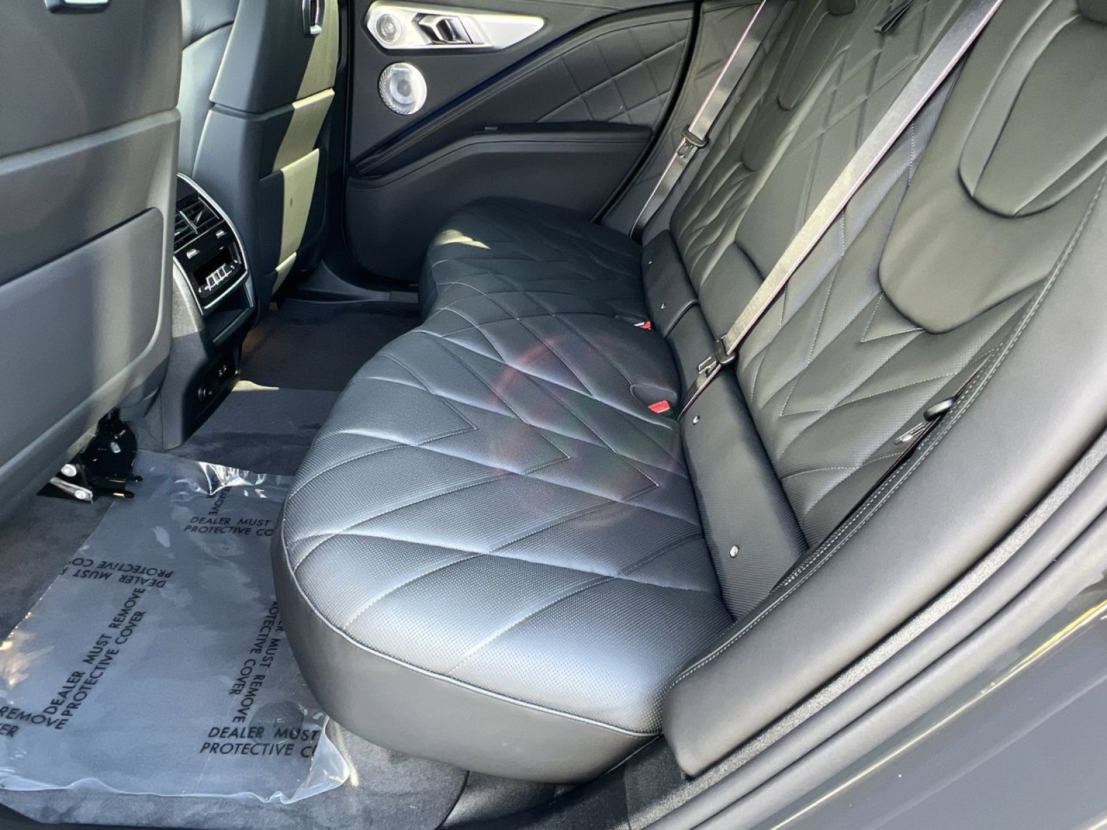 New 2026 BMW XM Label Red image 22