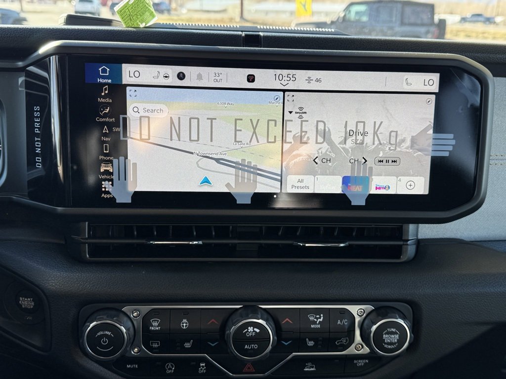 New 2025 Jeep Gladiator Sport image 20