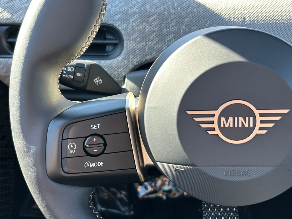 Used 2025 MINI Cooper S image 19