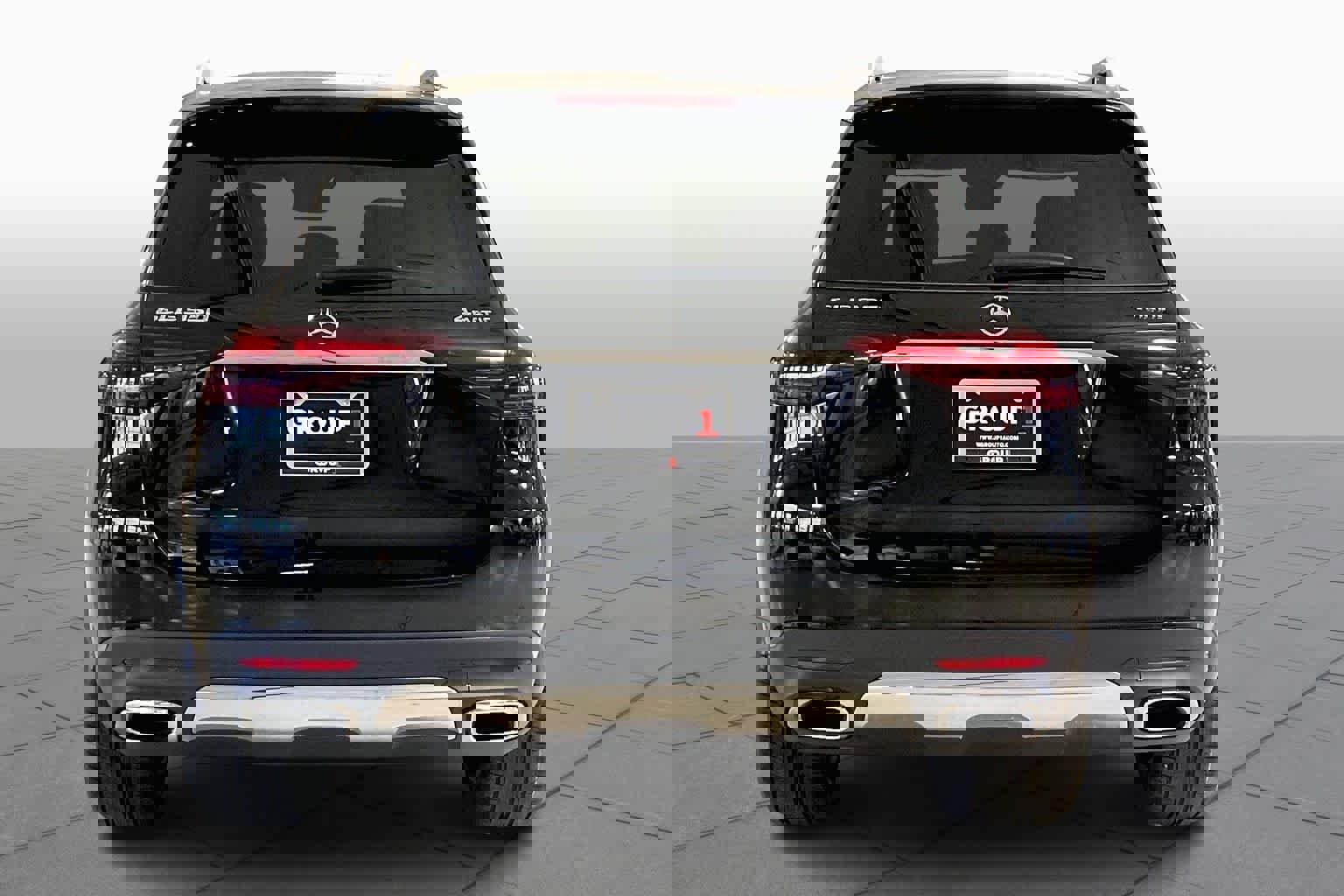 Used 2024 Mercedes-Benz GLE 350 4MATIC image 4