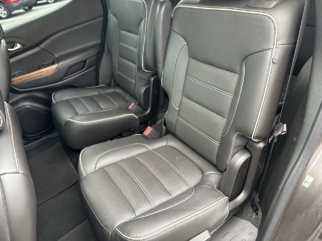 Certified 2019 GMC Acadia Denali w/ Technology Package AWD/4WD image 26
