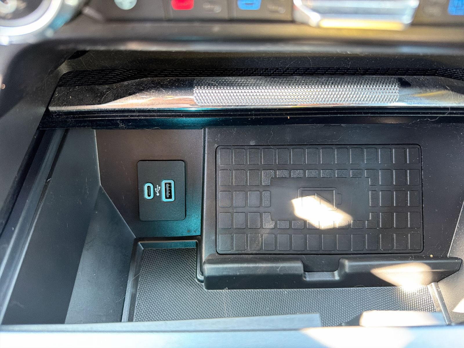 Used 2021 Ford F150 Raptor w/ Equipment Group 801A High AWD/4WD image 38