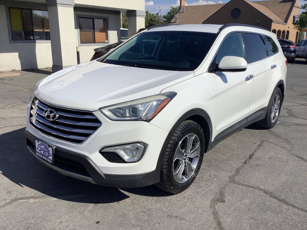 Used 2015 Hyundai Santa Fe GLS AWD/4WD image 7