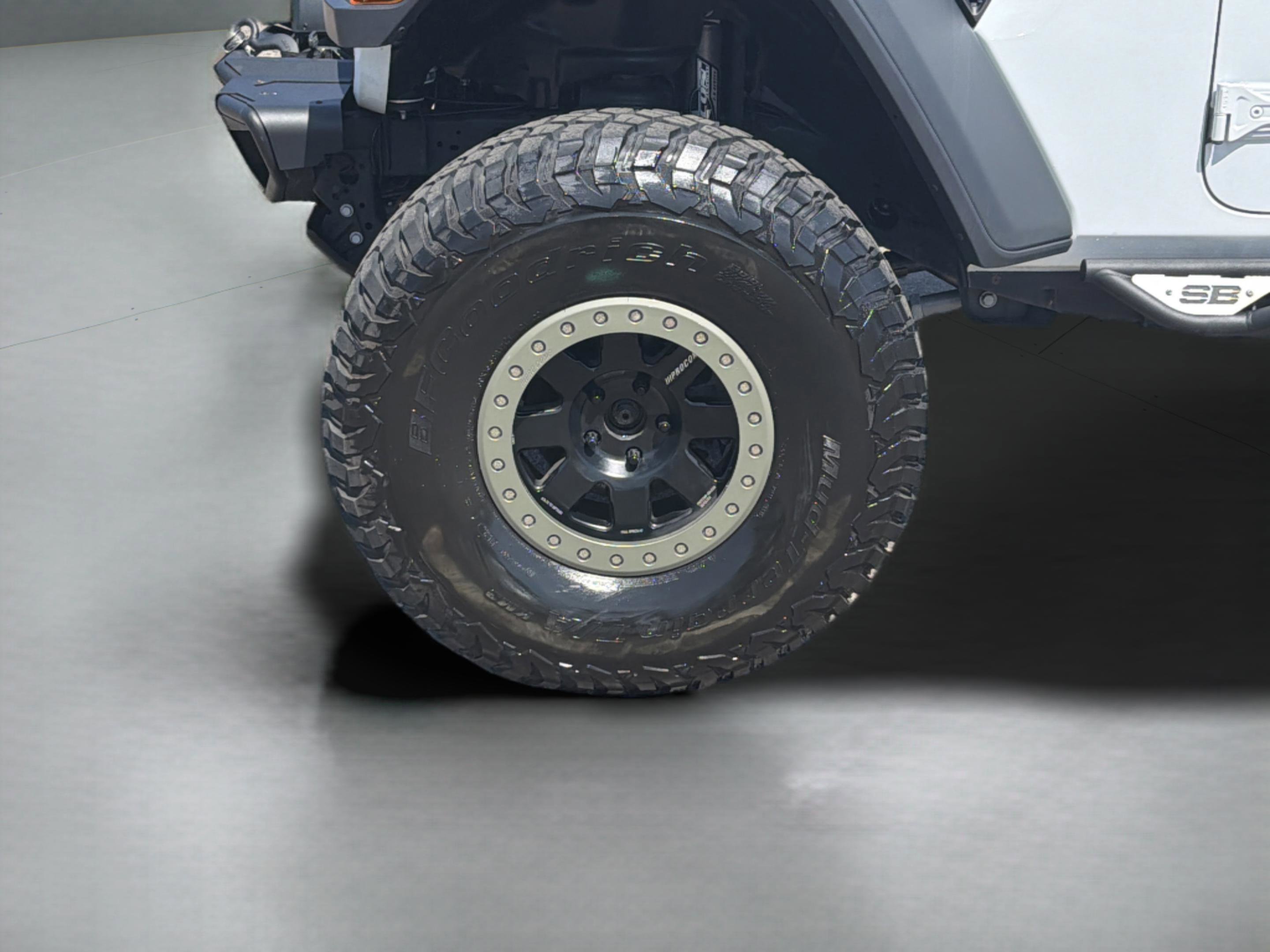 Used 2020 Jeep Gladiator Rubicon image 9