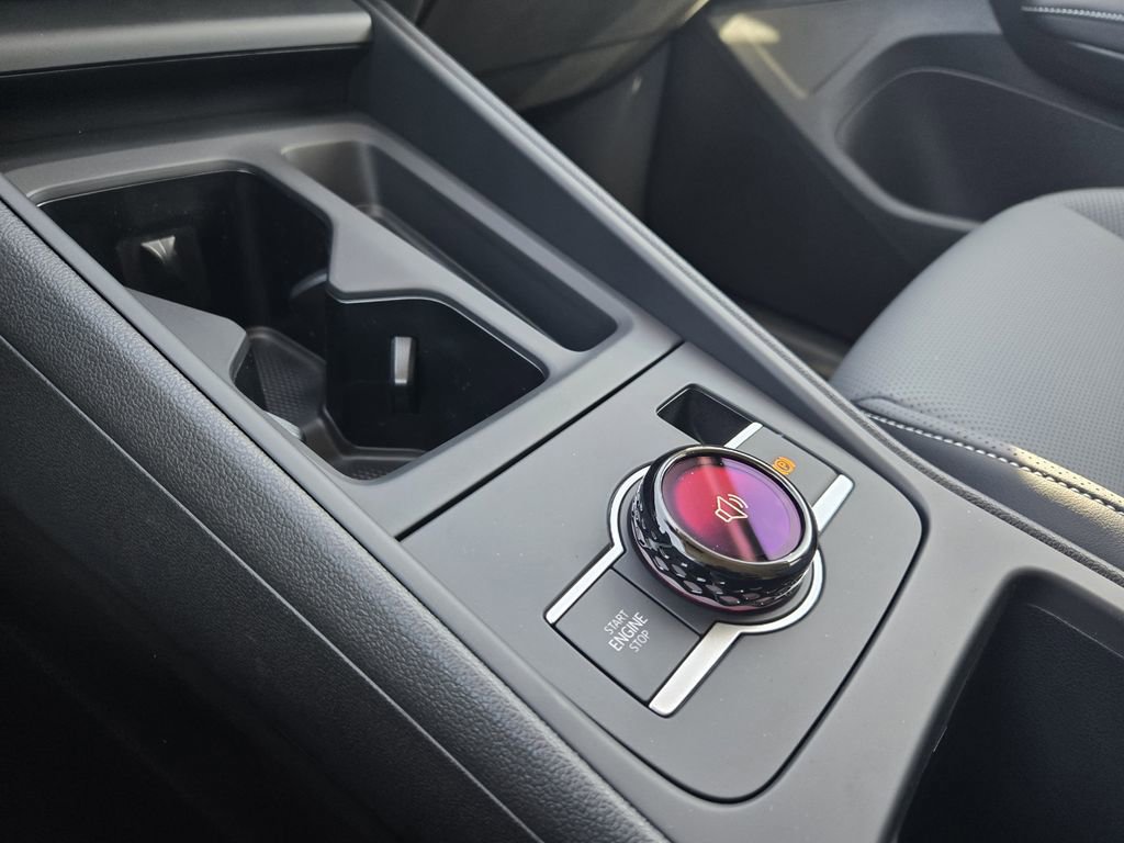 New 2026 Volkswagen Tiguan SE image 16