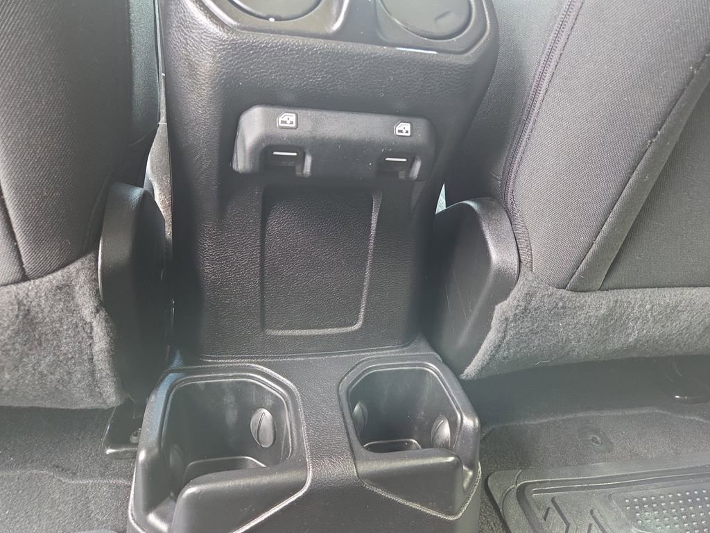 Certified 2021 Jeep Wrangler Unlimited Sport AWD/4WD image 27
